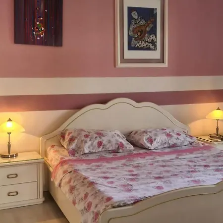 Laguna Apartman *